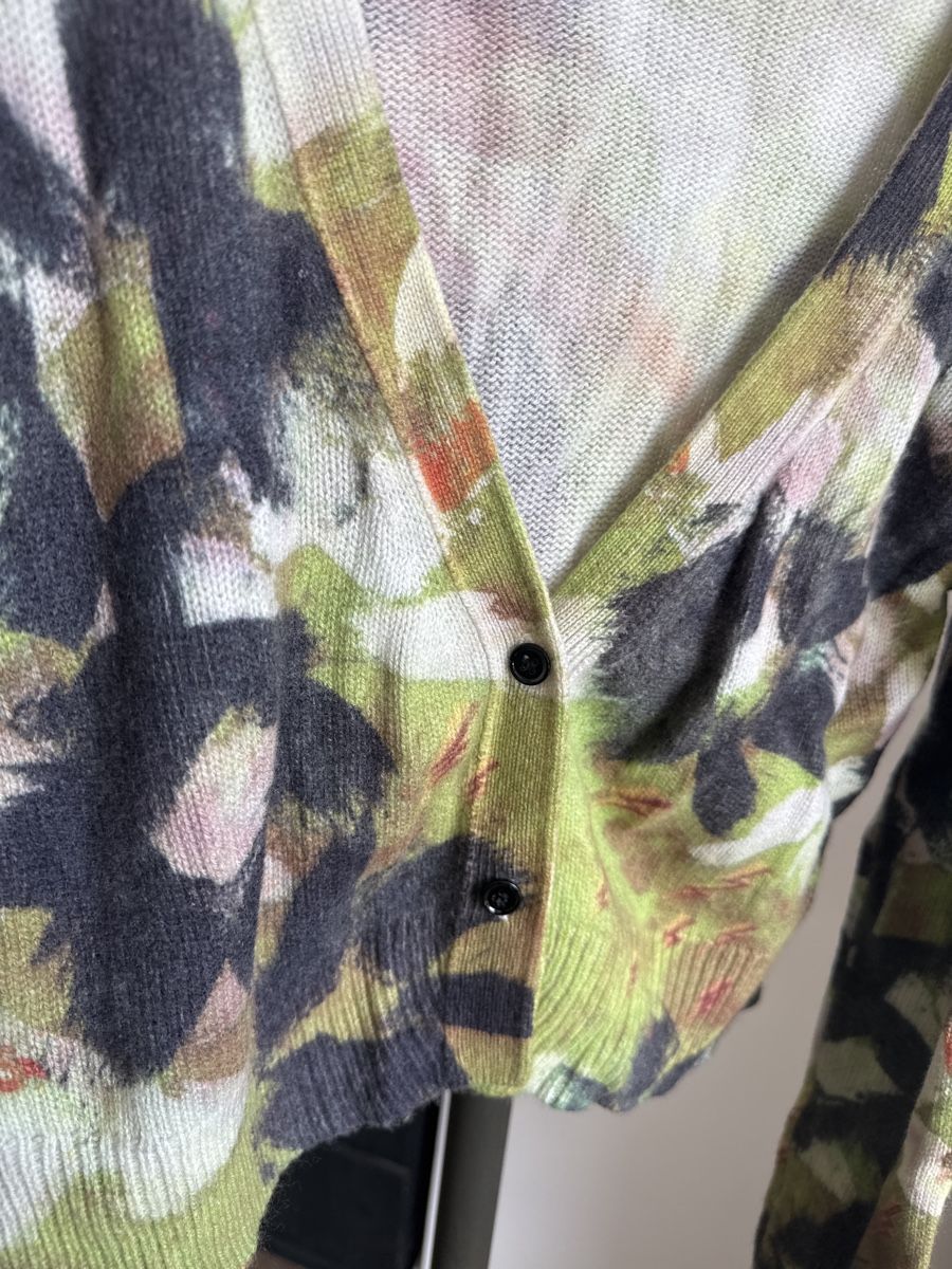 Dorothee Schumacher Giacche: Frühlingshafte Strickjacke Kaschmir Blumen Muster S – Usato da St. Gallen venduto da LkN_34 1