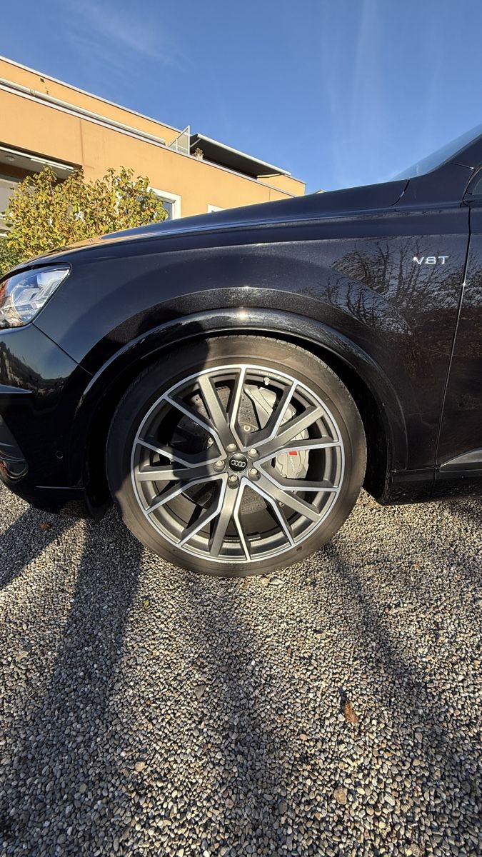 Audi Automobili: Audi SQ7 TD 4.0L 425 PS ab MFK – Usato da Wald ZH venduto da kisisev 3