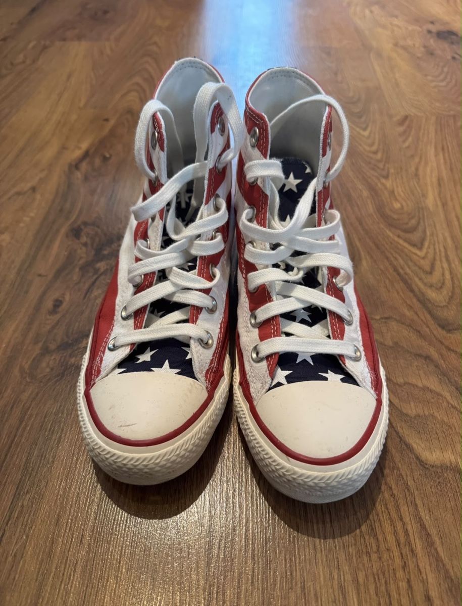 Converse Chaussures femmes: Hohe Sneaker USA, Grösse 39 – Neuf (Voir description) à Täsch par Dmoosi 1