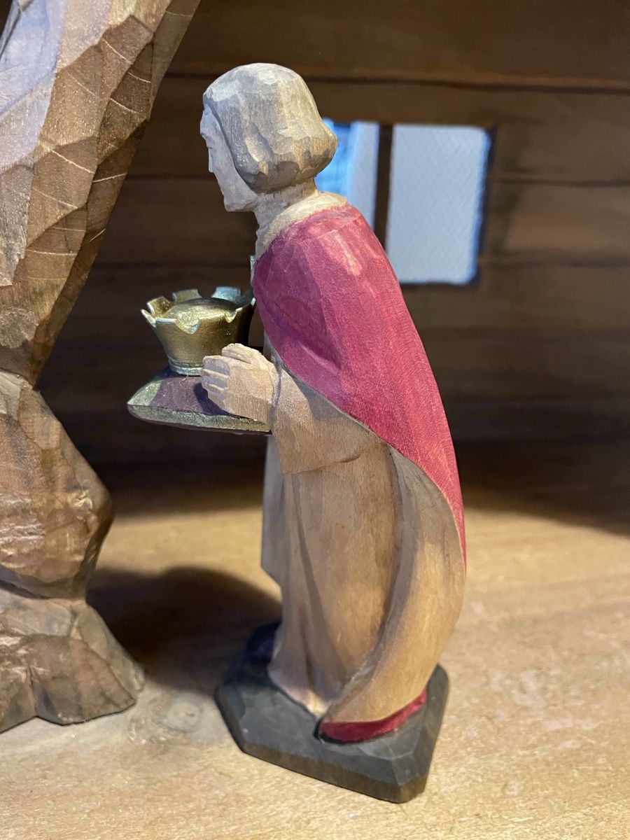 Statuette: König stehend E. Thomann Brienz  – Usato da Flawil venduto da Naphtali 3