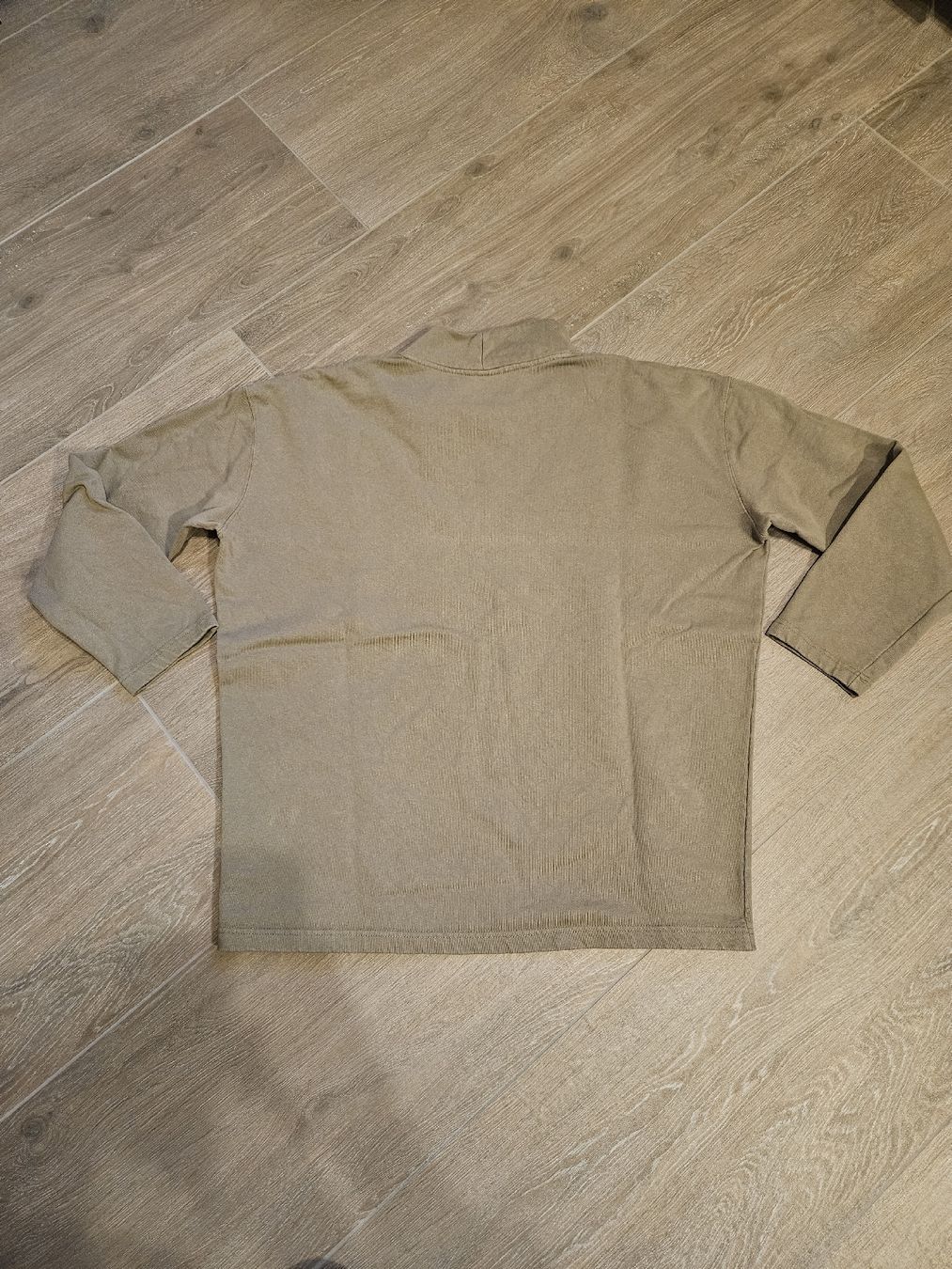 Nike Maglioni & Felpe: Pull col roulé NIKE (M) – Usato da Arveyes venduto da sape.online 1