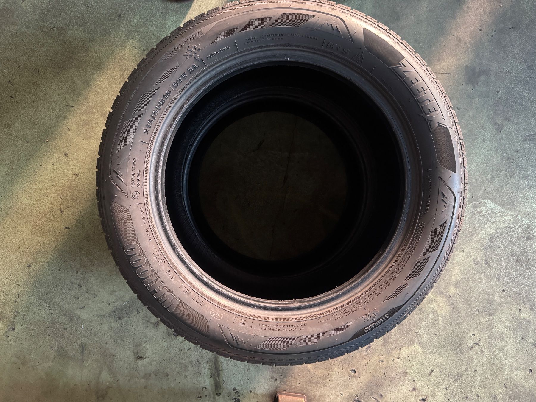 Pneus & Kompletträder: 215/55R16 – Gebraucht aus Widen von Dinero02 6