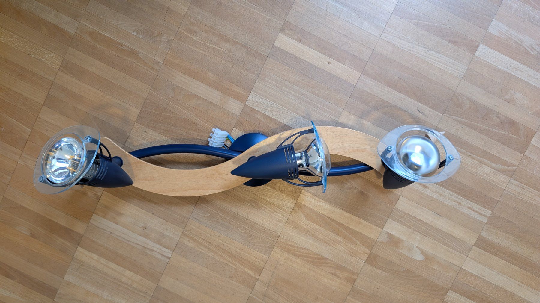 Kronleuchter & Deckenlampen: Deckenlampe mit 3 Spots, dunkelblau, ab Fr. 1.- – Gebraucht aus Adliswil von Ray3 4