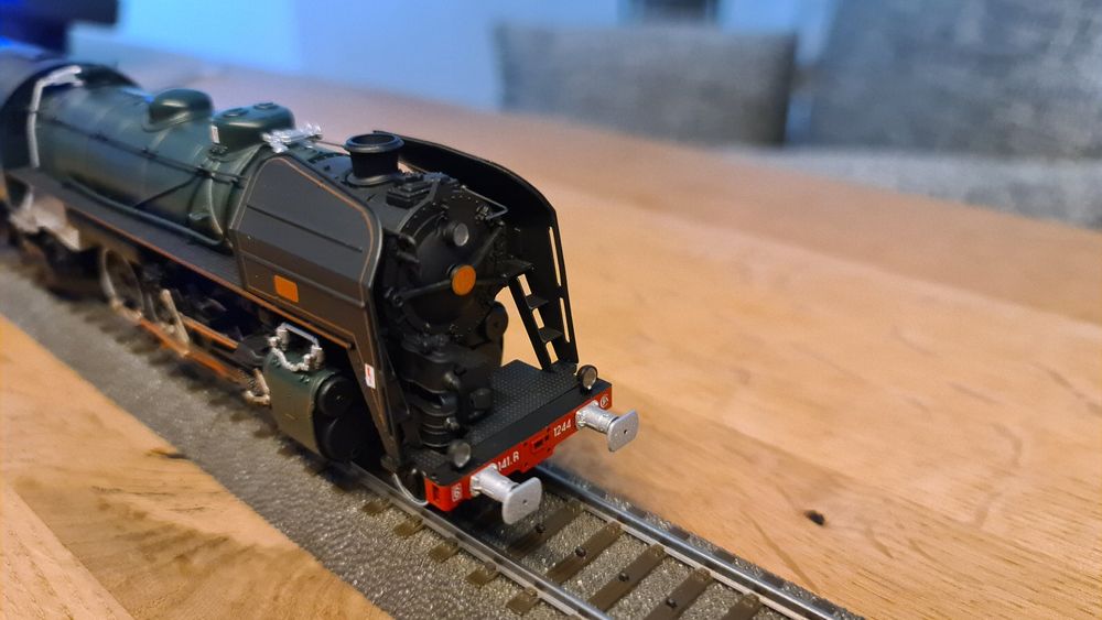 Rivarossi 1054 SNCF 141R 1244 Mikado (Neu (gemäss Beschreibung)) in