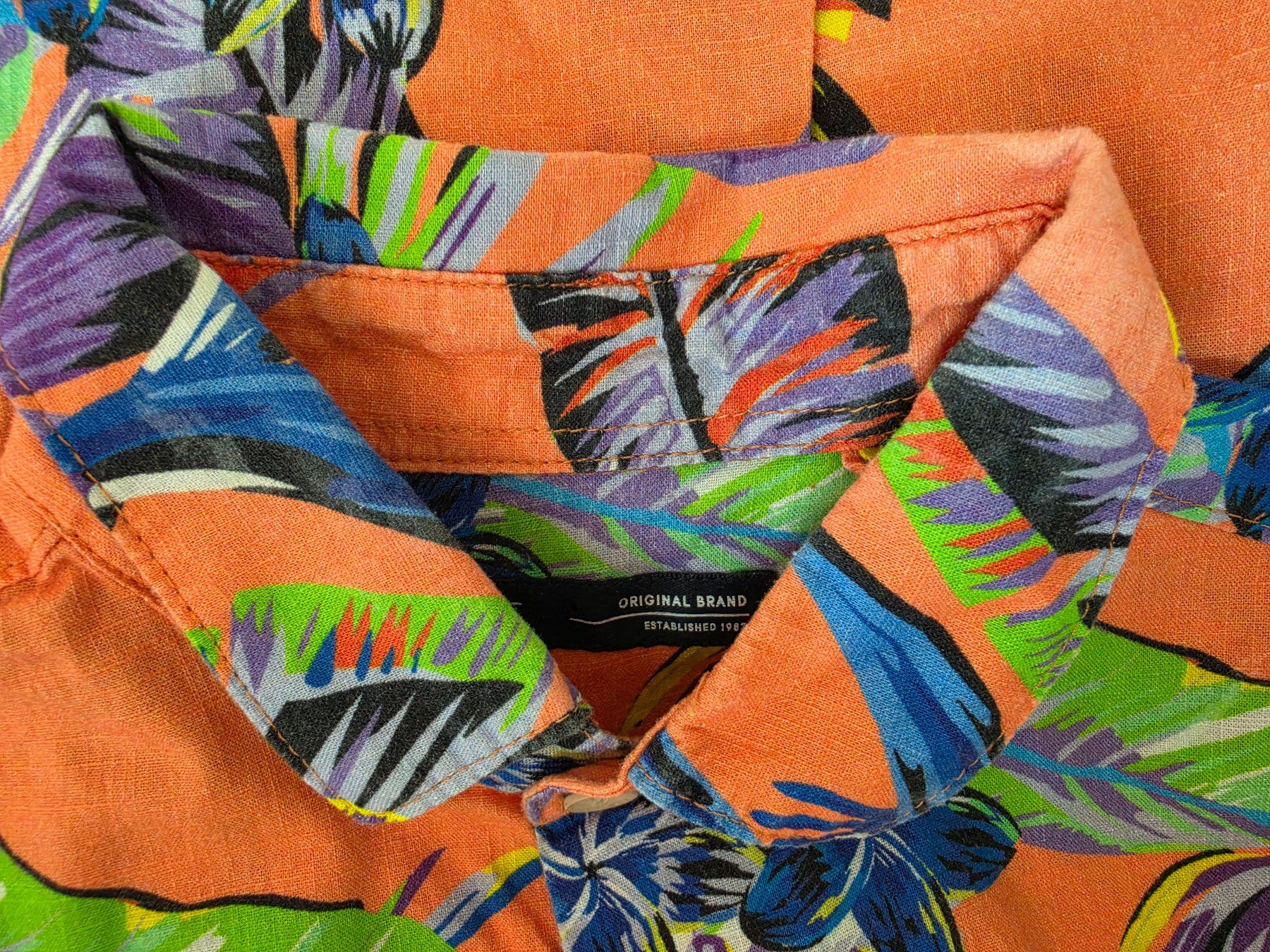 Next Camicie, T-shirt & Polo: Hawaii-Hemd Gr. 128 – Usato da Zürich venduto da Pemberleys 2