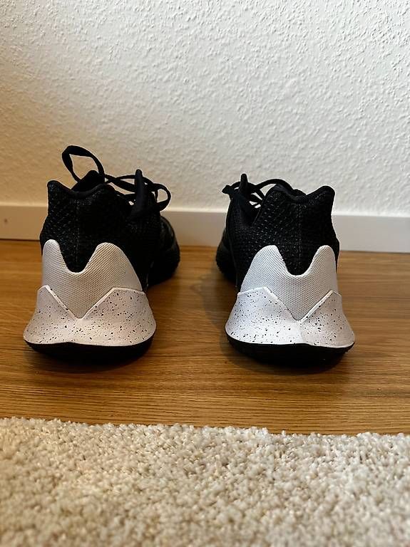 Herrenschuhe: Nike Basketballschuh – Gebraucht aus Binningen von Ramon_01 1