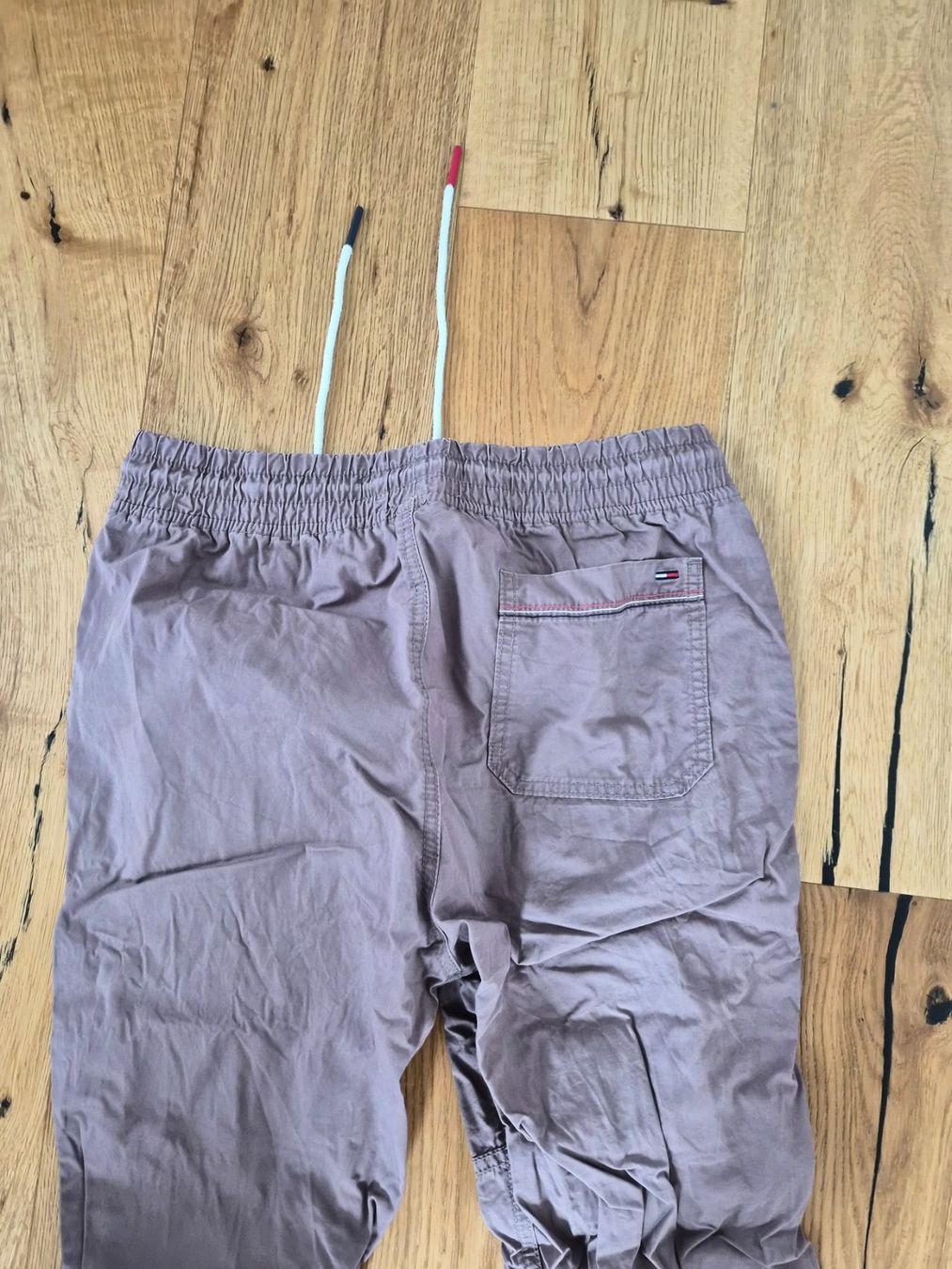 Tommy Hilfiger Hosen: Tommy Jeans Hose, Braun, Gr. S, mega bequem – Gebraucht aus Rotkreuz von Tom_1984 1