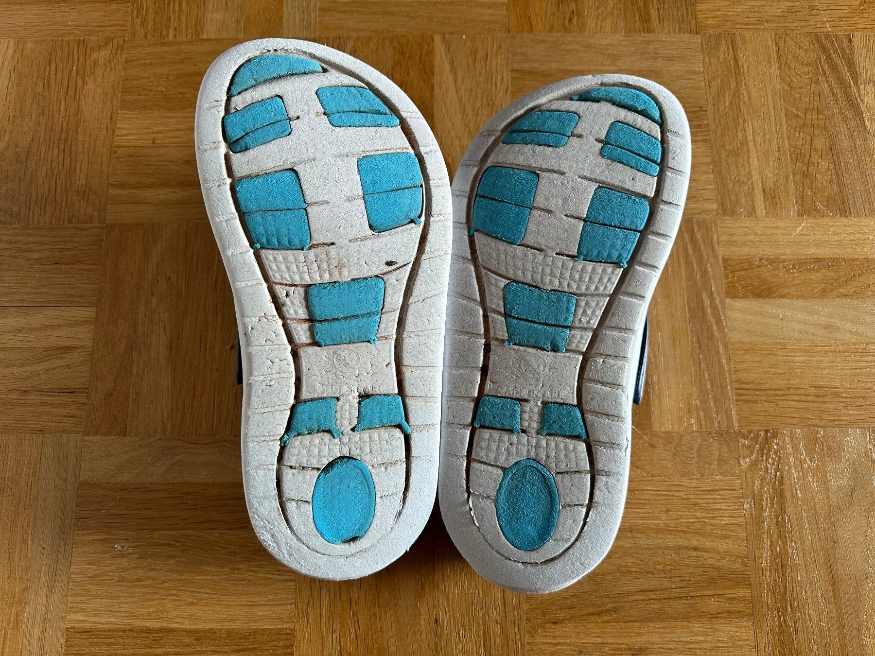 Herrenschuhe: Hausschuhe Gr. 35 - 36 – Gebraucht aus Winterthur von nelead 2