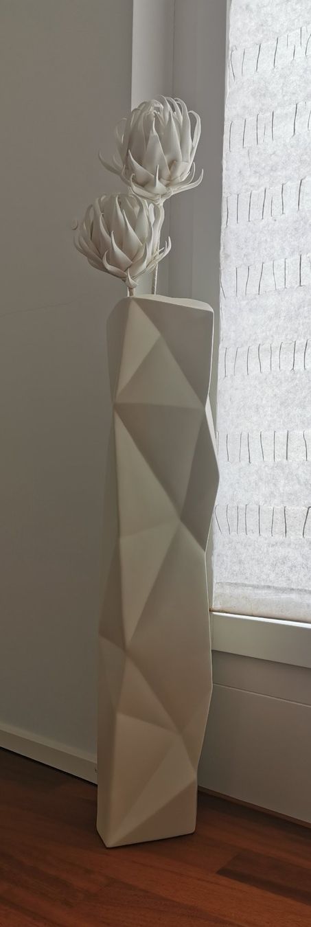 Vasi & Recipienti: Dekorative  Bodenvase – Usato da Kriens venduto da TIARANA 1