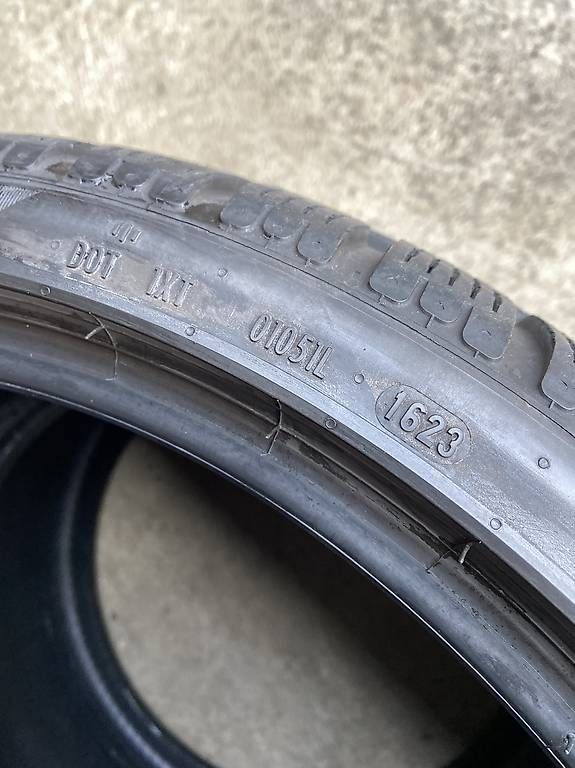 Pneus & Kompletträder: 2 x 265/30/19 Pirelli Winterreifen  – Gebraucht aus Frasnacht von nobloff 7