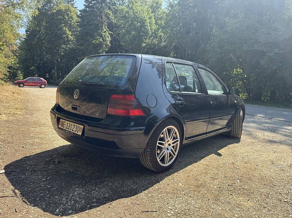Automobili: VW Golf 1.8 150cv  – Usato da Neuchâtel venduto da NF_ 4