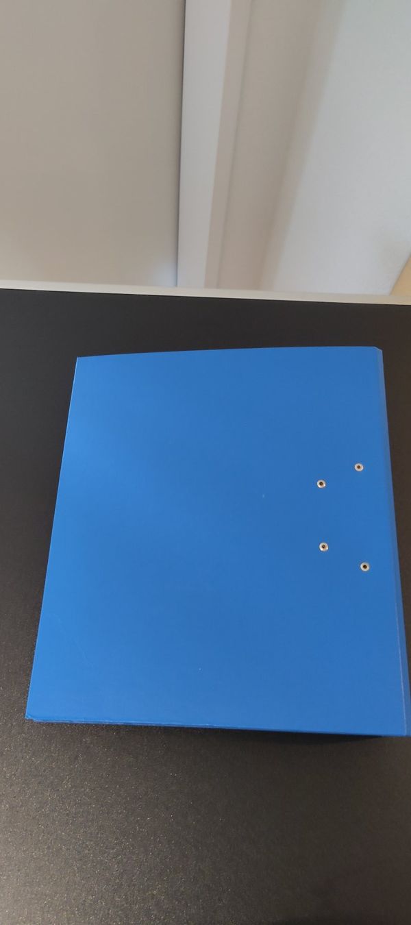 Classeurs: Ordner A4 Blau 75mm Breit mit Transparenthülle – D'occasion à Felben-Wellhausen par AWDienstleistungen 2