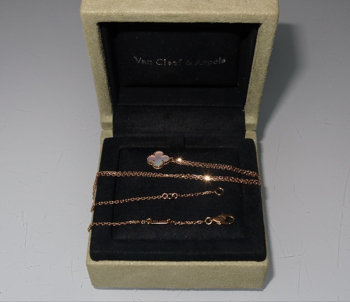 Van Cleef Catenine: Alhambra Sweet Van Cleef & Arpels Halskette – Nuovo (secondo la descrizione) da Zürich venduto da su8_29ks