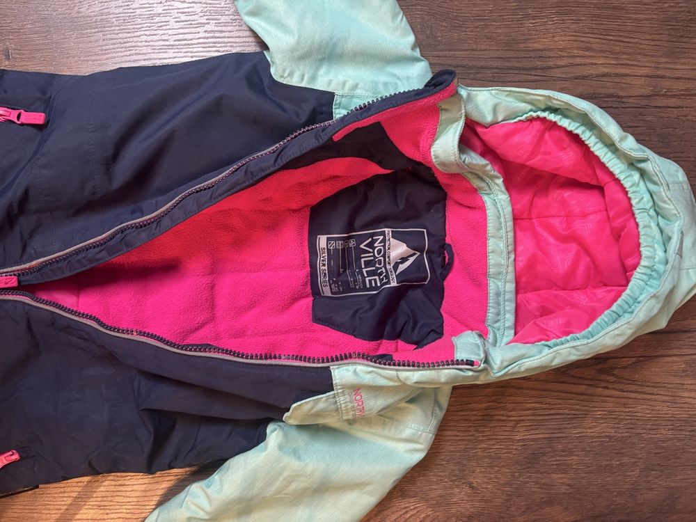 C&A Completi: Nordville Ski-Overall Mädchen Gr 128 Schneeanzug Winteranzug – Usato da Embrach venduto da Leva11 2