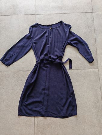 Robe bleue foncée neuve, taille 36, manches 3/4