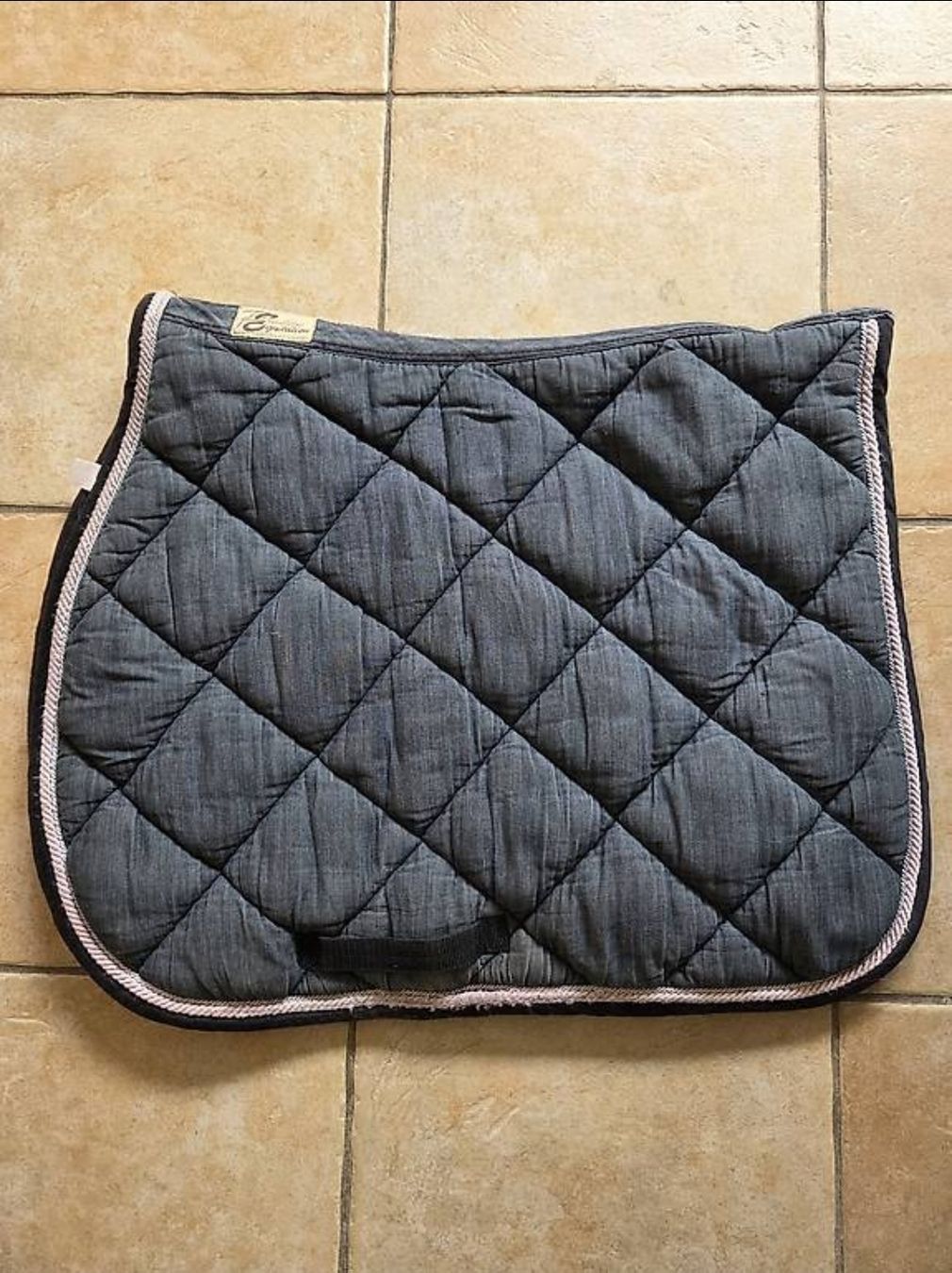 Selle & Accessori: Tapis de selle taille Full – Usato da Collombey venduto da kae_8xtx