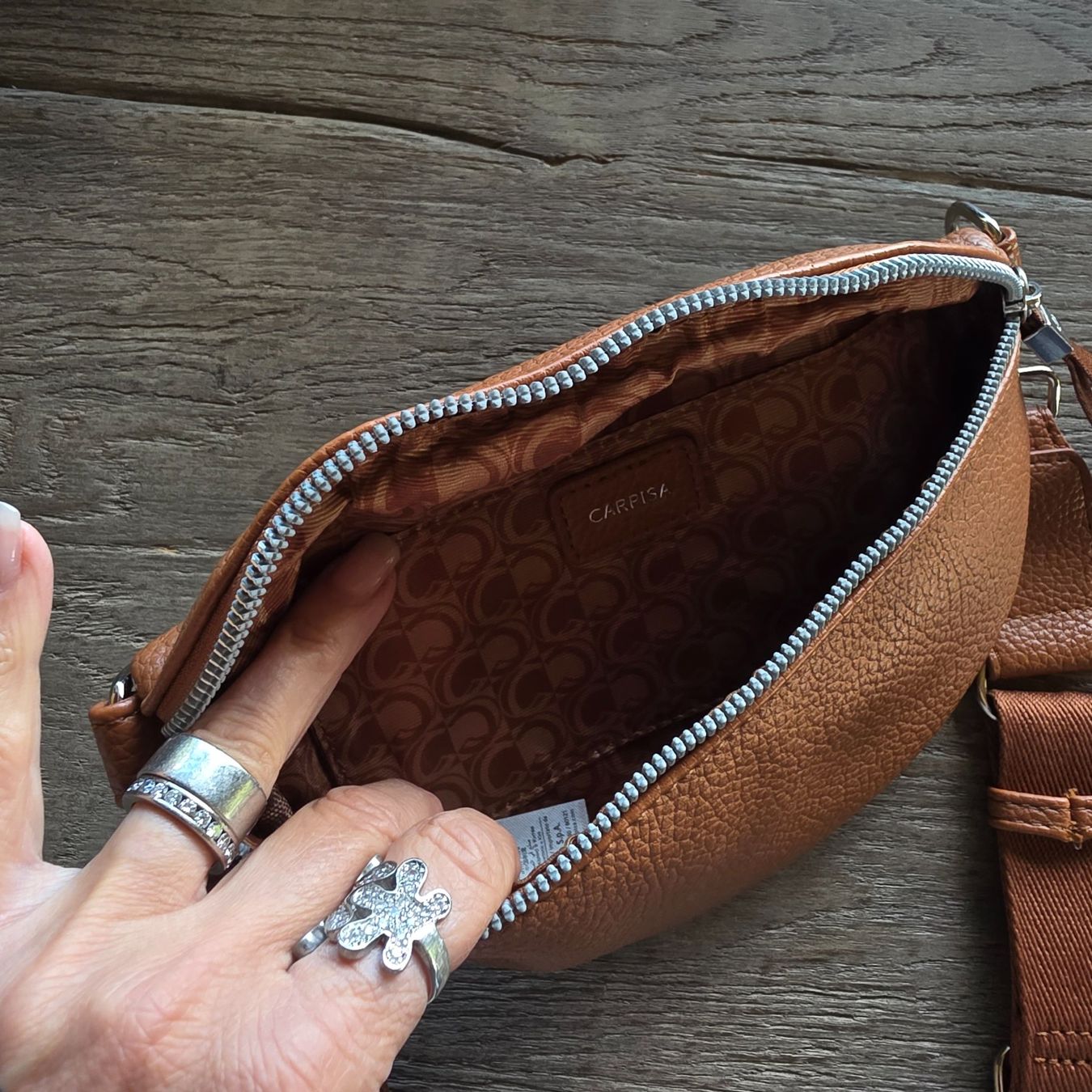 Borse da donna: 🐸 CARPISA BAUCHTASCHE ODER SLING BAG UMHÄNGETASCHE – Nuovo (secondo la descrizione) da Môtier (Vully) venduto da Frogs 5