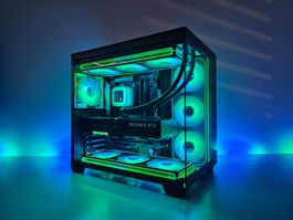Gaming PC FrameZilla🦖RTX 5080 + Ryzen 9850X3D | 32GB 6000MH