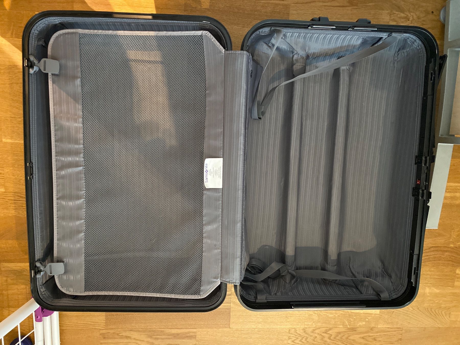 Samsonite Valigie: Samsonite Hartschalen Koffer – Usato da Kleinbösingen venduto da Patrickrebsamen 2