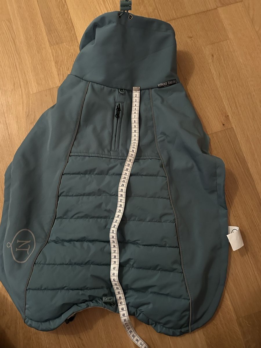 Abbigliamento: Super weicher Hunde Mantel – Nuovo e nell'imballaggio originale da Buchs ZH venduto da how_wf9j