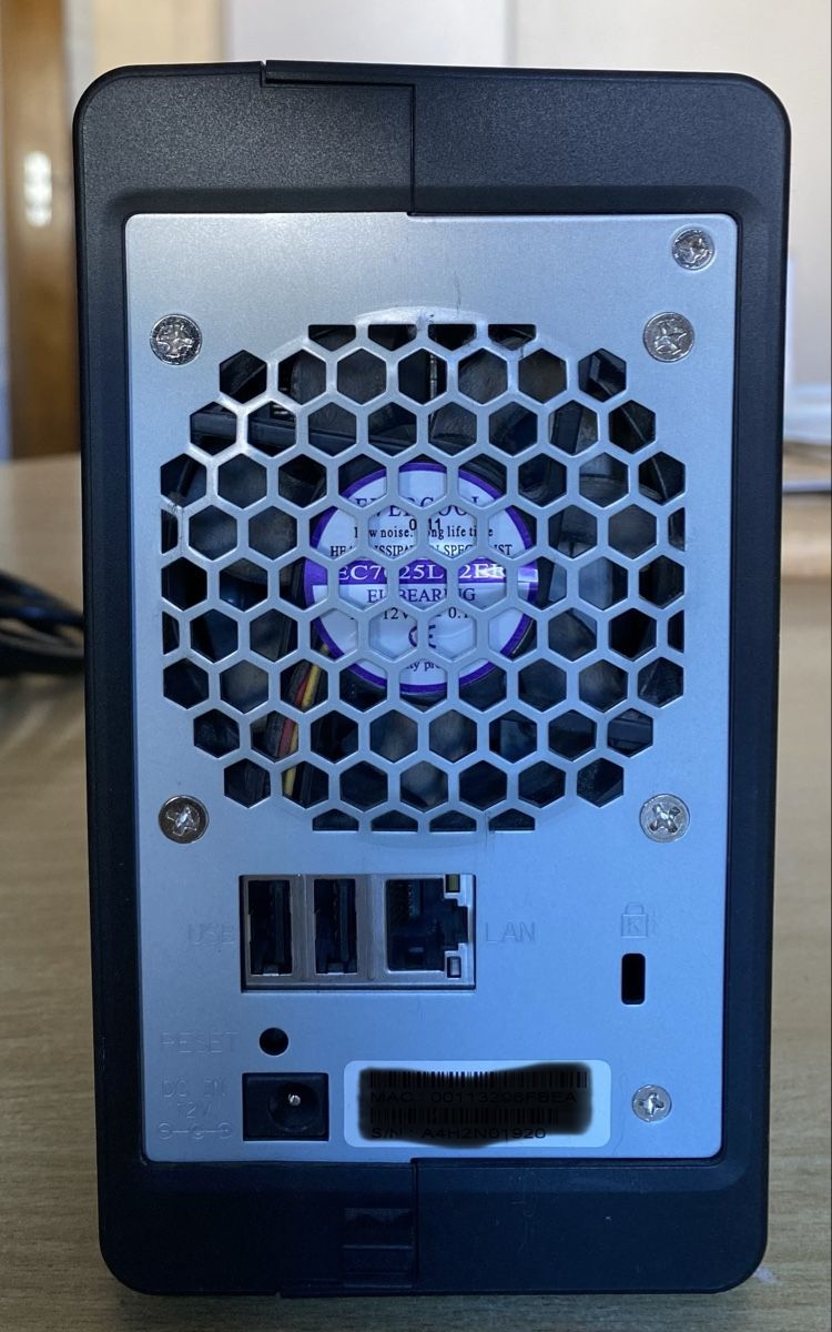 Synology Serveurs: Nas Synology DS210+ – D'occasion à Genolier par Sebwirz 2