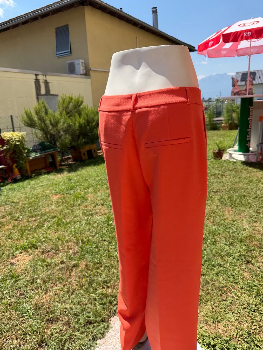 Comma Hosen: Elegante Hosen orange Grösse 38 - Comma – Gebraucht aus Cugnasco von tizianaq 1