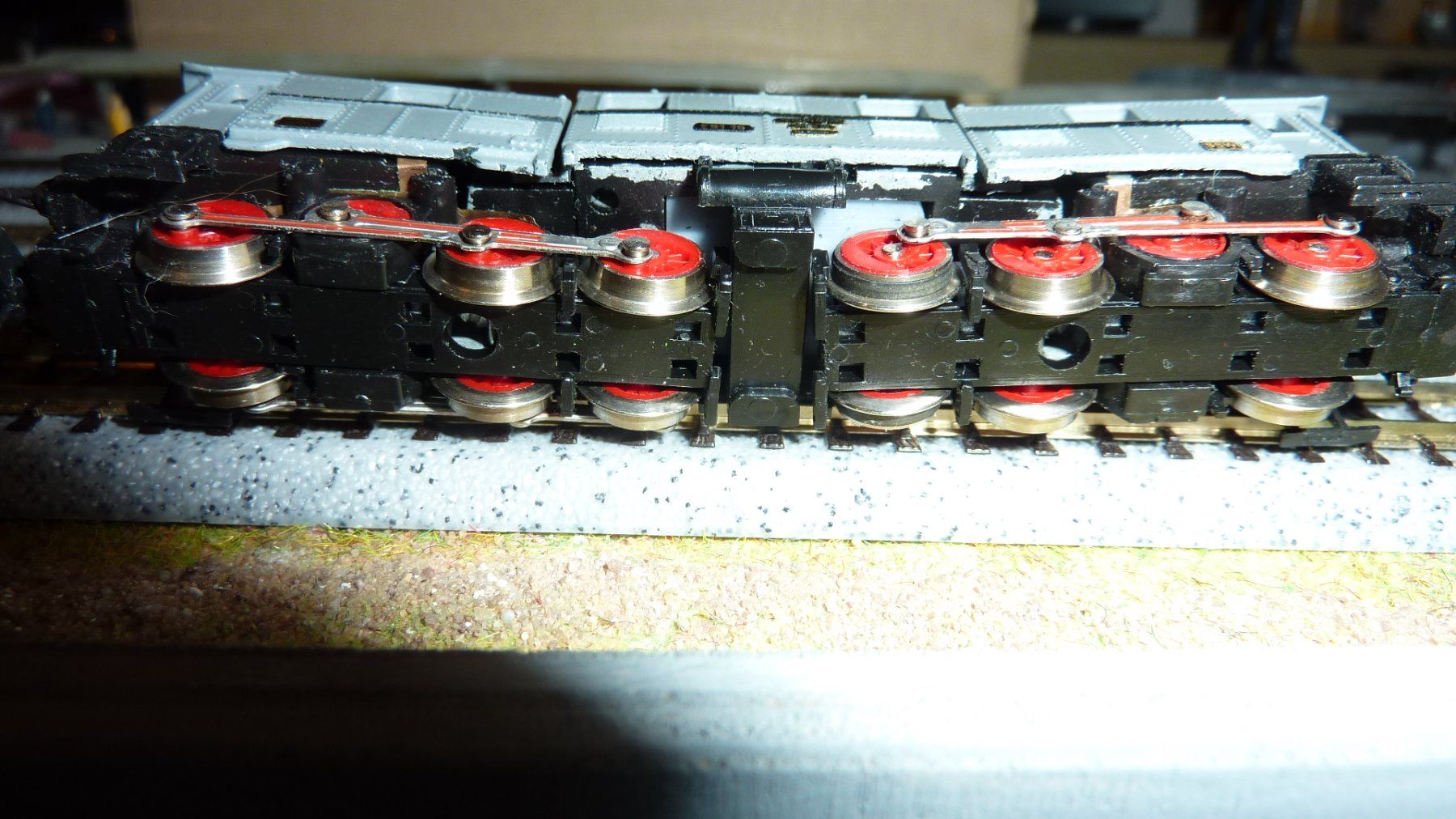 Roco Modellini di ferrovie: SPUR N ROCO DRB E91 15 DIGITAL, FARBE GRAU – Usato da Uznach venduto da train50 1