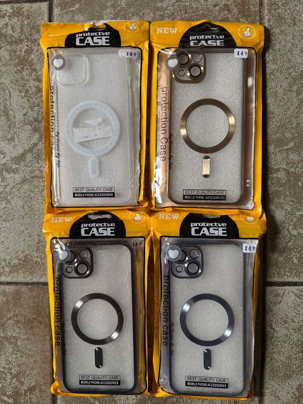 Coques & Protection écran: Etuis pour iPhone 14+ – Neuf avec emballage d'origine à marly par karolline01