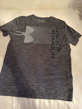 Under Armour Shirt Gr. L Jungs ca 148