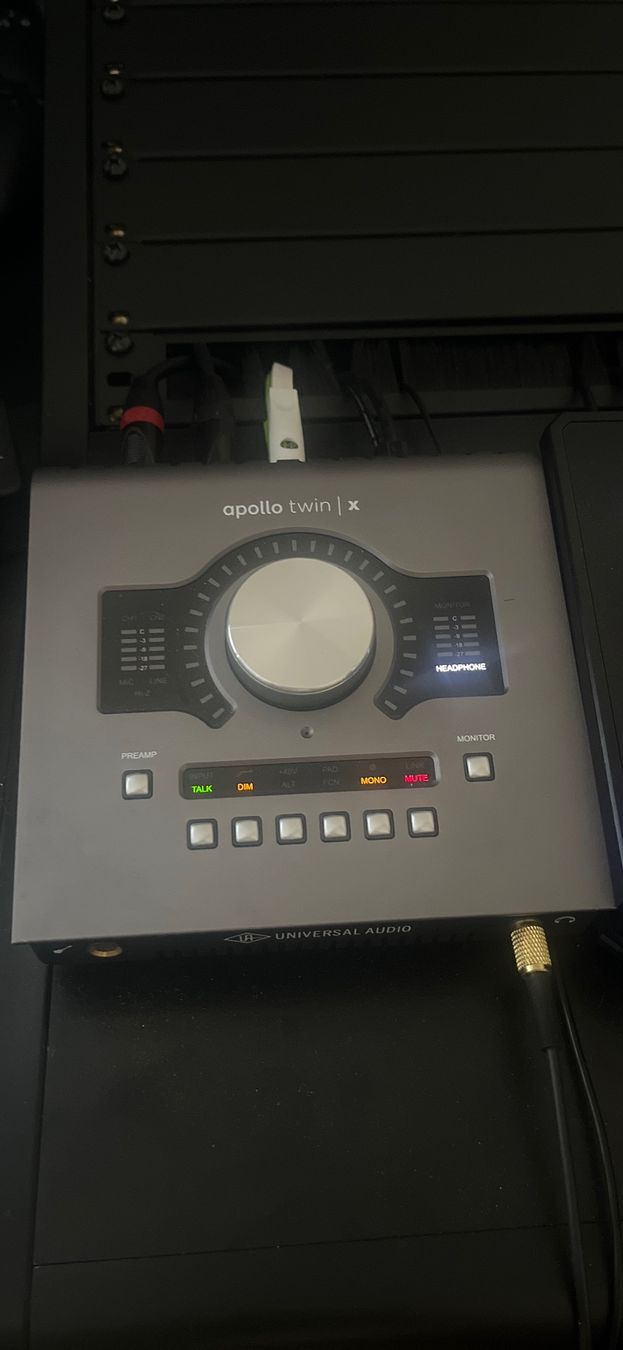 Universal Audio Studioequipment: UAD Apollo Twin X Duo – Gebraucht aus Ardon von yan_b9x6