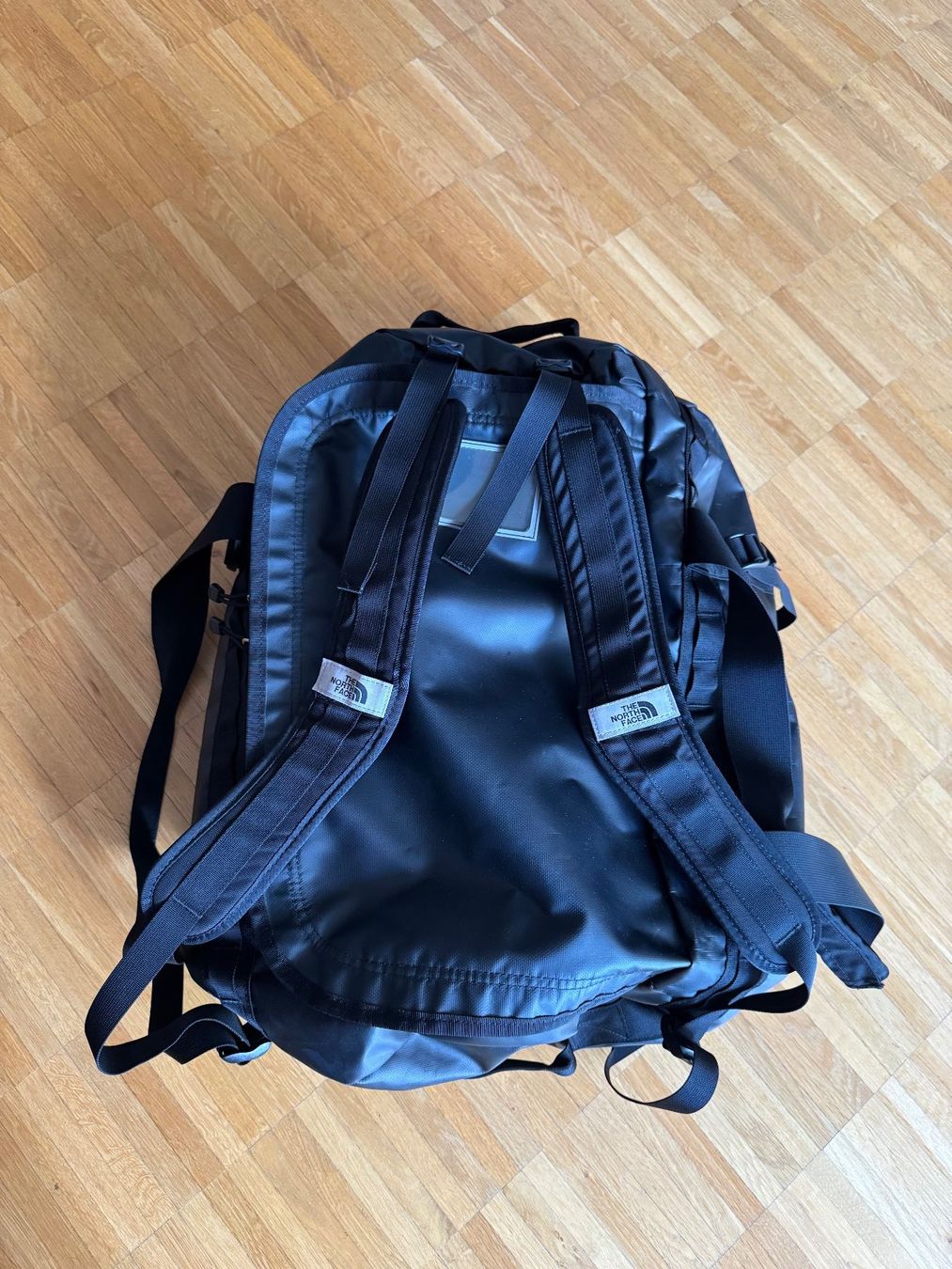 North Face Borse: The North Face Base Camp Duffel M 72l – Usato da Baden venduto da chrikai2 3