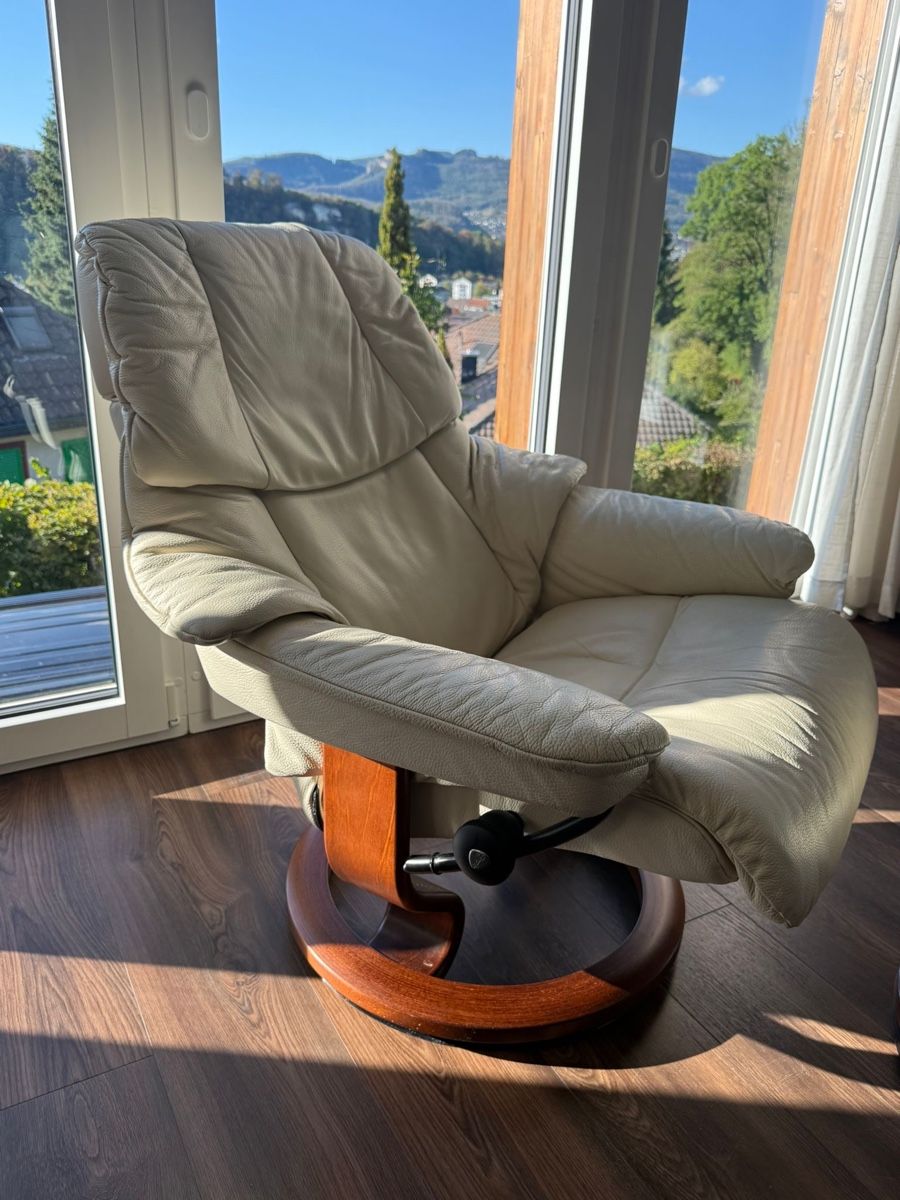 Stressless Poltrone: Sessel mit Hocker, Stressless, Leder,  – Usato da Wittnau venduto da Rewachen 1