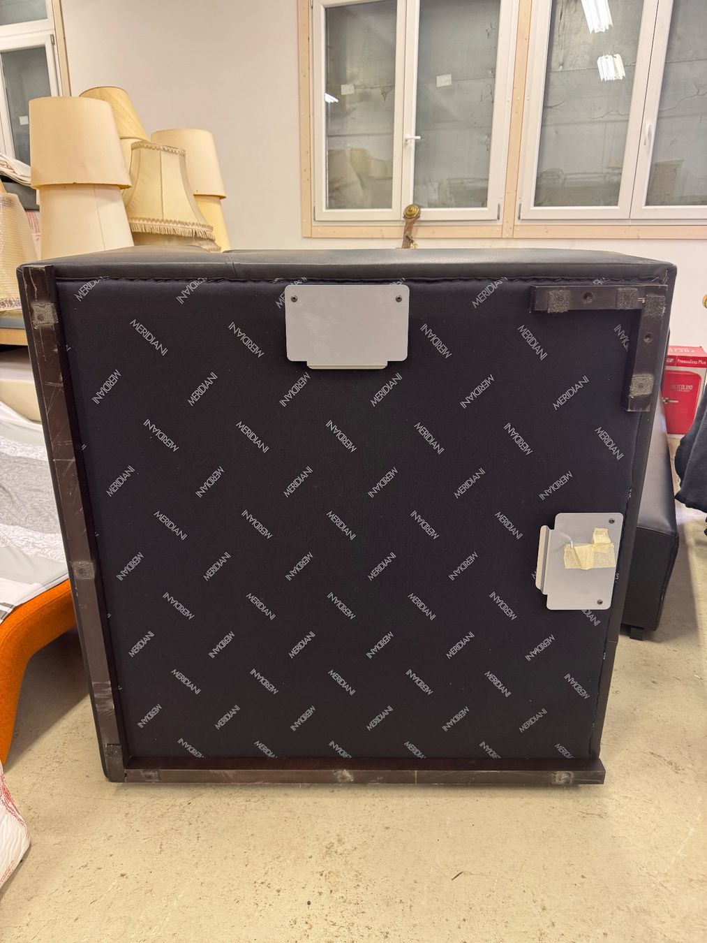 Divani: Canapé d'angle en cuir noir - Lewis Modular – Usato da Oeschseite venduto da -Luxury-On-Line- 5