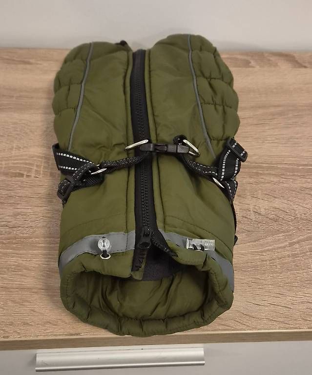Abbigliamento: Veste hiver petit chien  – Nuovo e nell'imballaggio originale da Bouveret venduto da lagartha