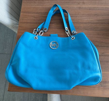 Michael Kors Handtasche türkis