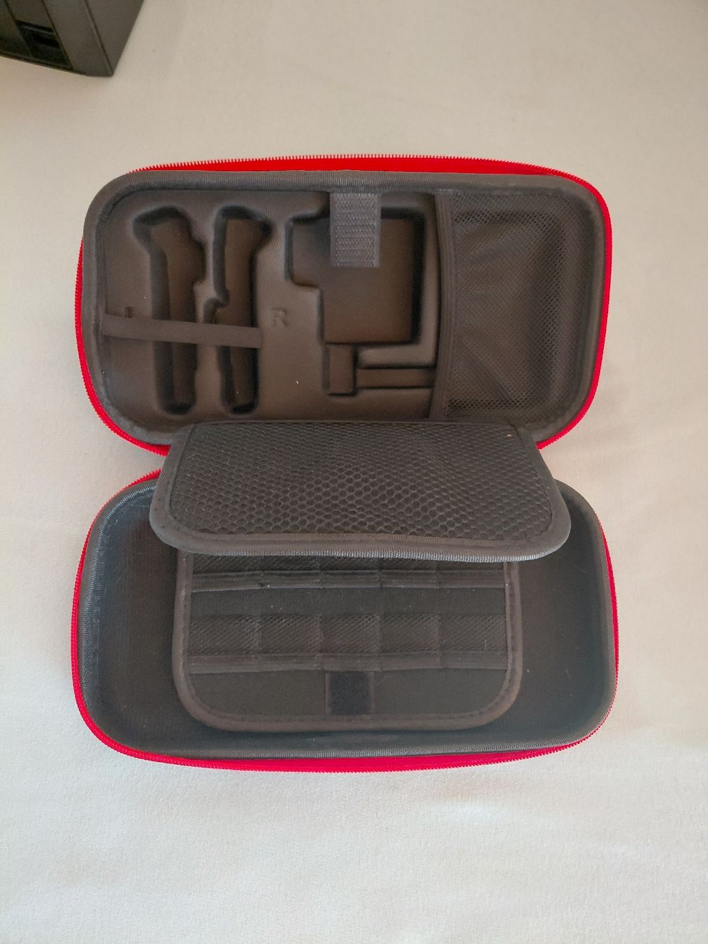 Nintendo Konsolen: Nintendo Switch Konsole mit Zubehör im Karton – Gebraucht aus Biglen von mic_pjg6 3