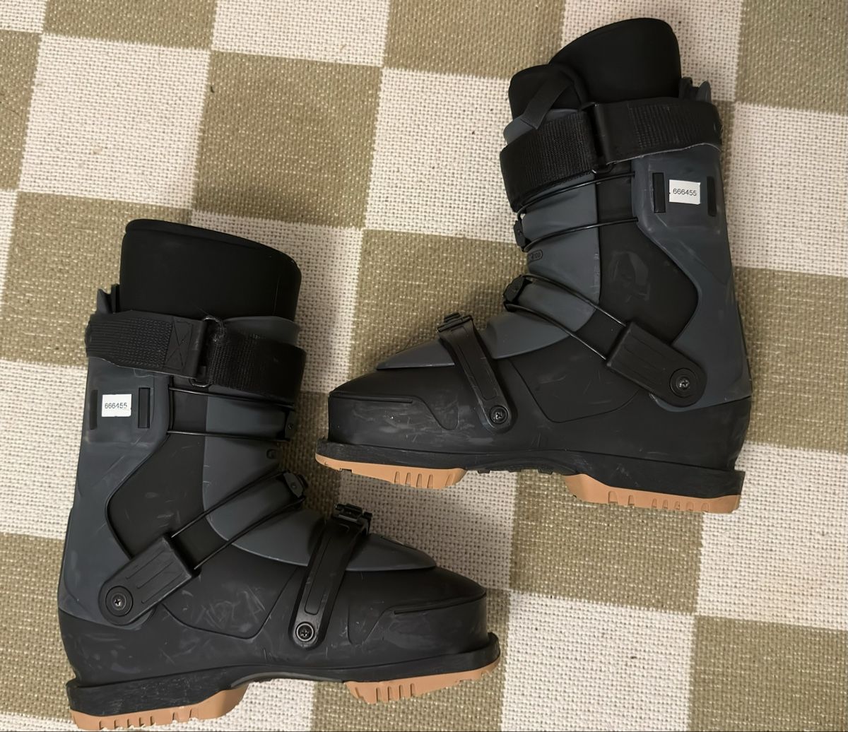 K2 Sci: K2 Method Pro Ski Boots Size 27.5 Flex 100 – Usato da Lausanne venduto da pau_t9p7 3