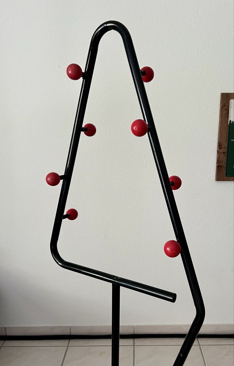 Garderobe: Vintage „ Atomic - Stil ” Garderobenständer – Gebraucht aus Hunzenschwil von DoNotPanic 4