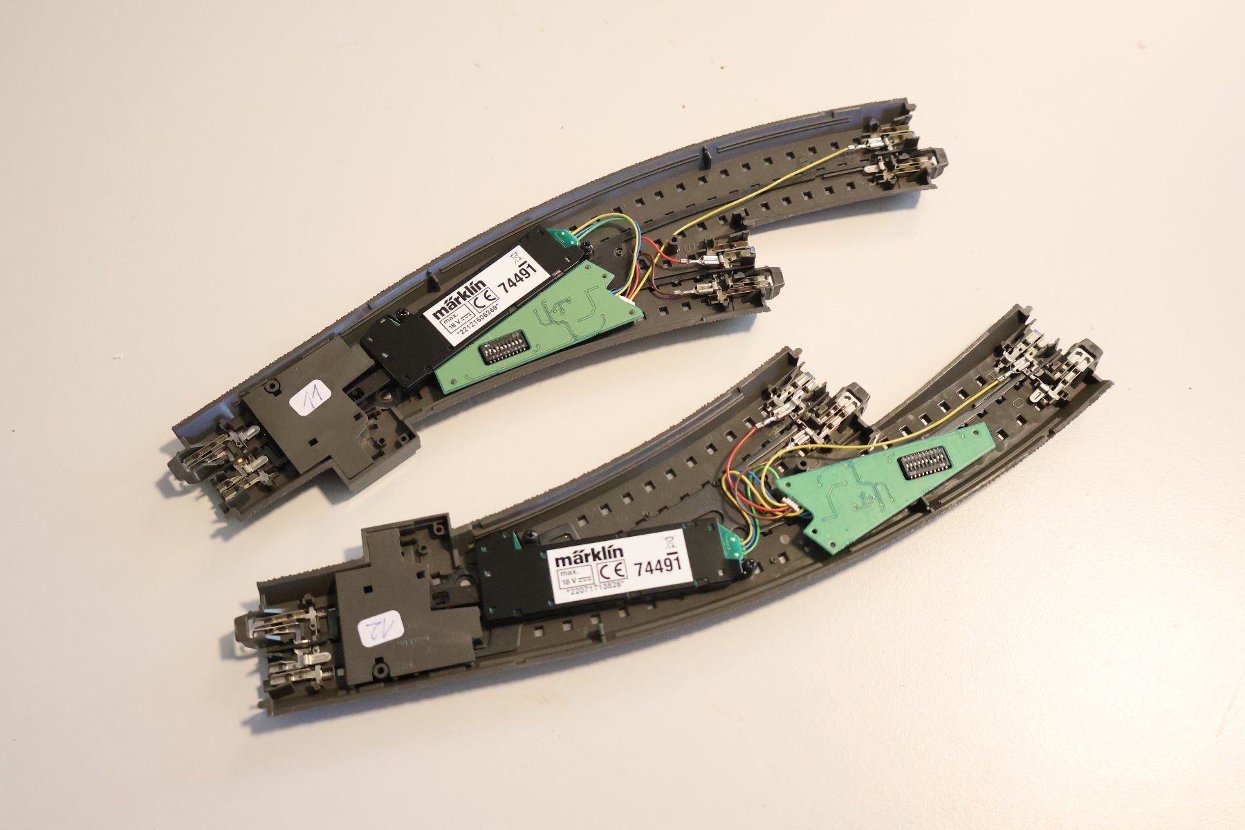 Märklin Modellini di ferrovie: Märklin Digital Weichen + C-Gleis Set 24904 - NP: 200.- – Usato da Winterthur venduto da Monstera 1
