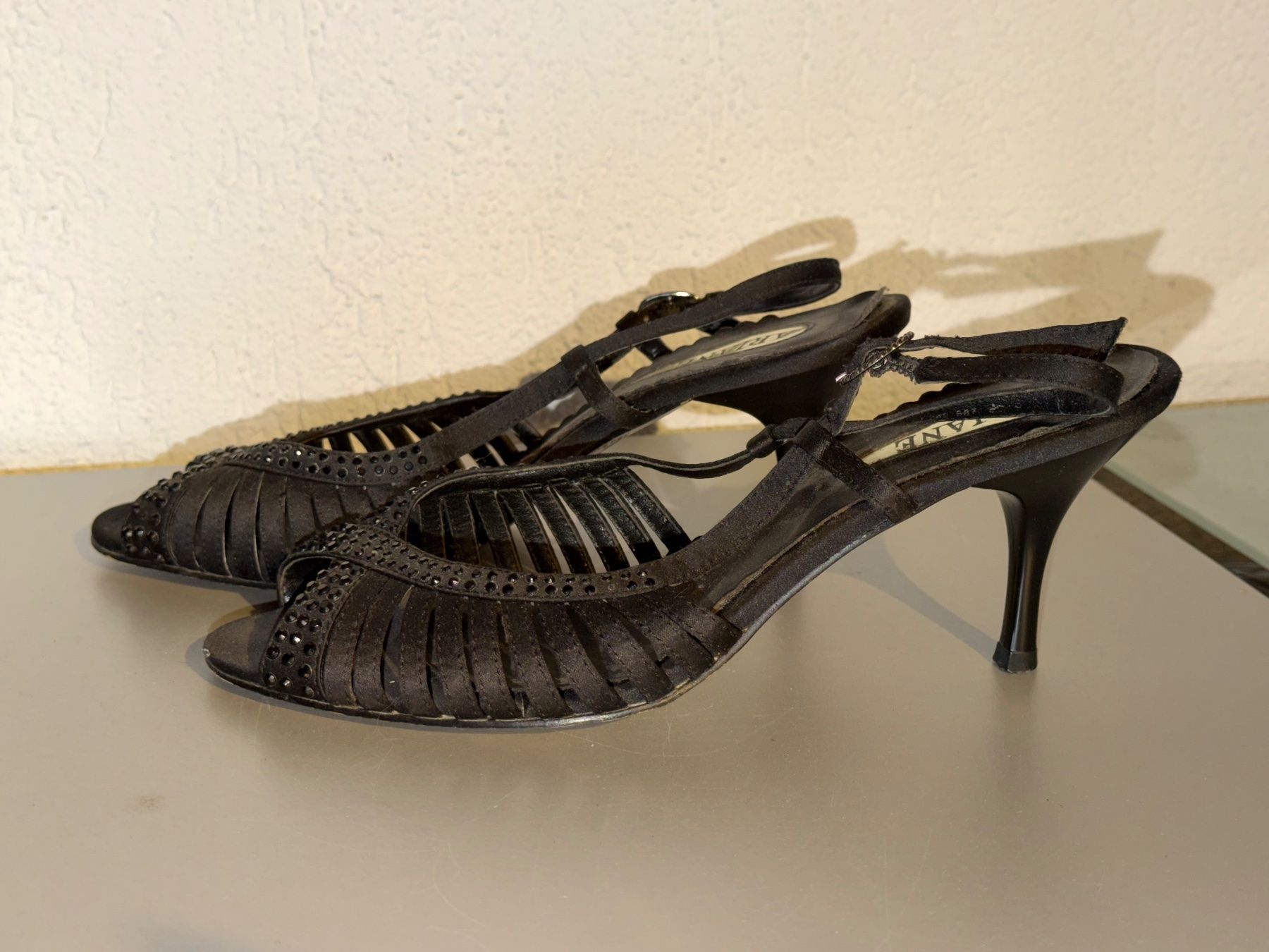 Scarpe da donna: Schuhe von Ariane Gr. 39 – Usato da Grosswangen venduto da shoes.bags.and.co 2