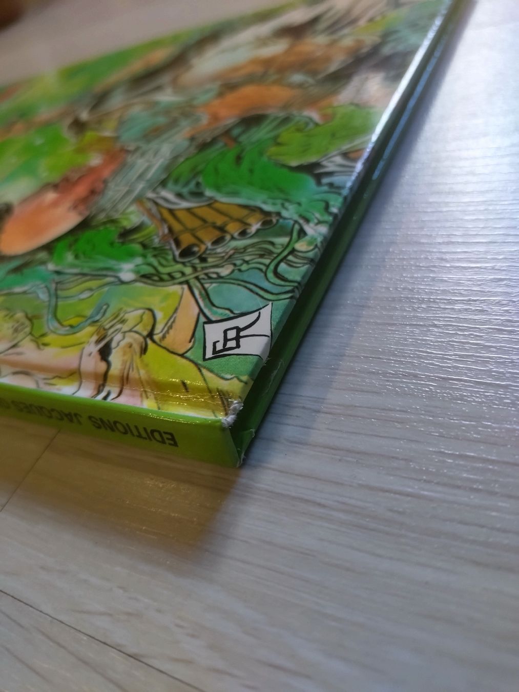 Fumetti: La Terre de la Bombe tome 2 EO TBE  – Usato da Farvagny-le-Grand venduto da LaCaverne 4