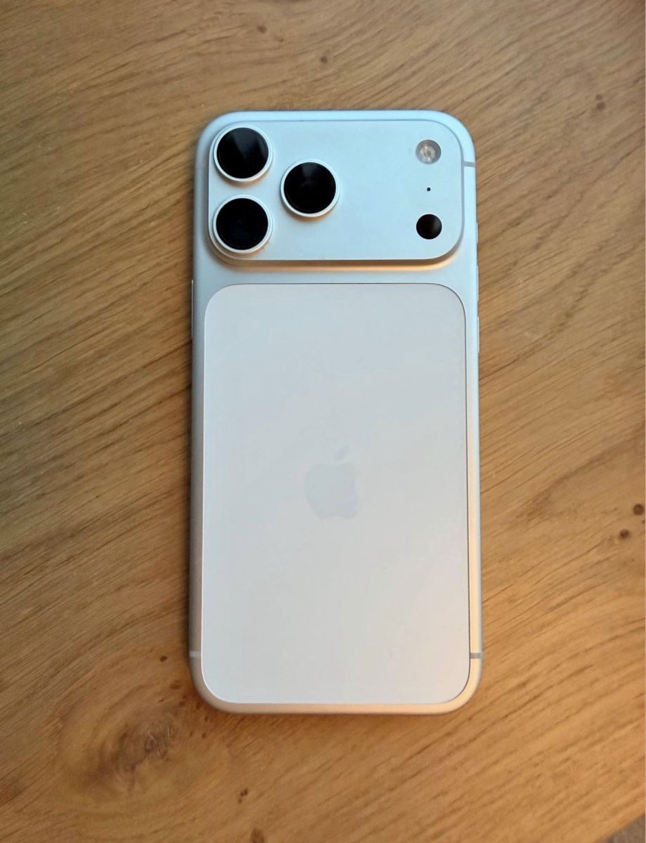 Apple Telefoni cellulari / Smartphones: 17 pro Max  – Nuovo (secondo la descrizione) da Gächlingen venduto da zal_ks2s 3