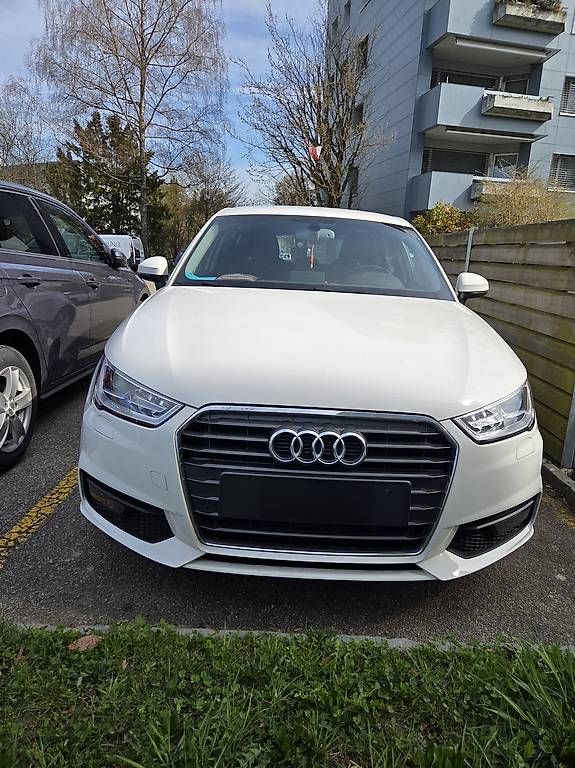 Automobili: Audi a1 – Usato da Münchenbuchsee venduto da tan_8kt5