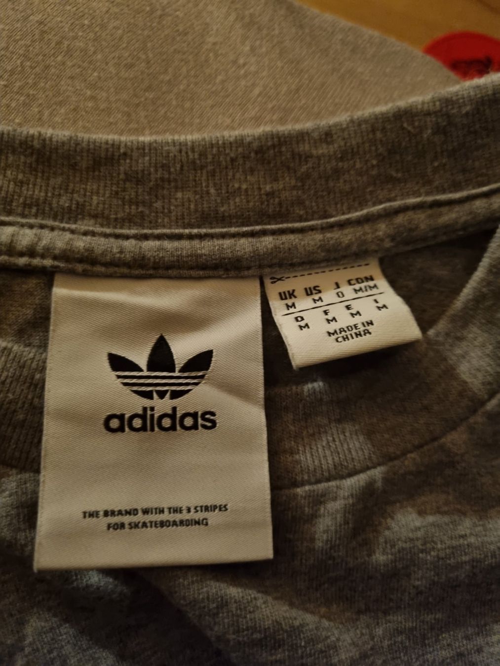 Adidas Pulls & Sweat-shirts: Adidas Langarmshirt – Neuf (Voir description) à Witterswil par Katja... 4