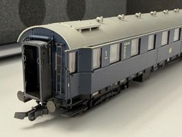 Liliput L384101 - DB Ep lll Schnellzugwagen 1.KL / DC HO