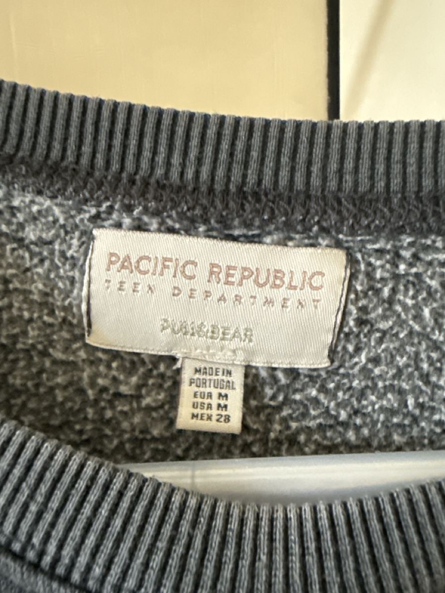 Pulls & Sweat-shirts: Pull & bear NEW YORK PACIFIC REPUBLIC size M – D'occasion à Zürich par dam_t7hk 1