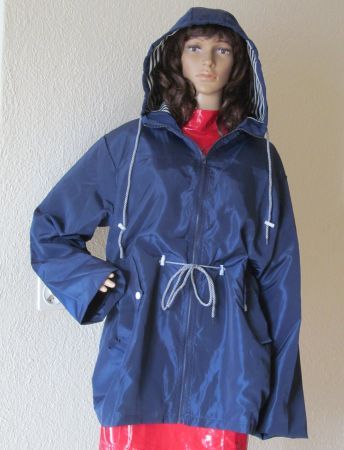 NEU blaue Regenjacke Regenmantel Parka XL von Nicole Preiser