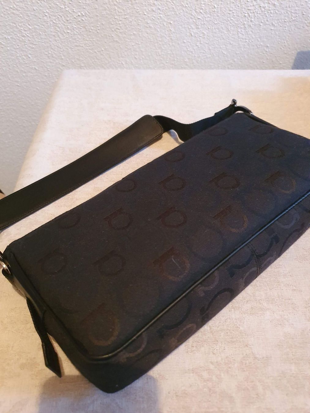 Salvatore Ferragamo Borse da donna: Ferragamo borsa – Nuovo e nell'imballaggio originale da Davesco-Soragno venduto da dvf_7h6d 4
