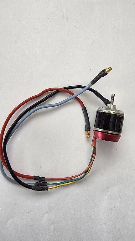 RC Modellbau: RC Reely Brushless Outrunner ca. 1500kV mit Kabel – Gebraucht aus Grüningen von scotus82