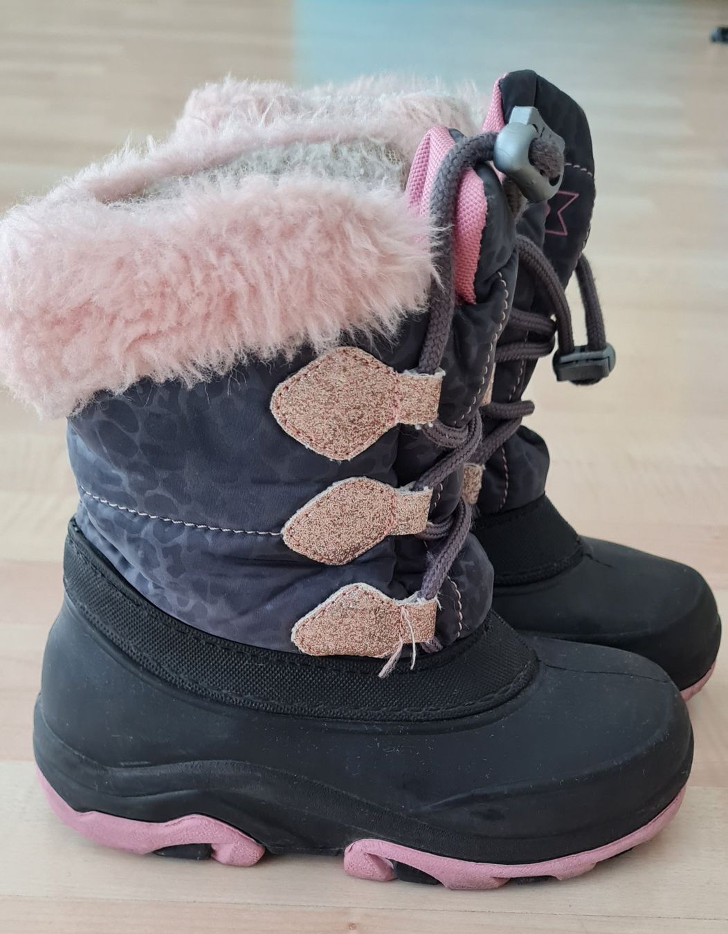 Friboo Chaussures filles: Friboo Mädchen Winterstiefel, Grösse 26/27 – D'occasion à Wallisellen par T8304T 1